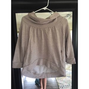 Billabong sweatshirt!